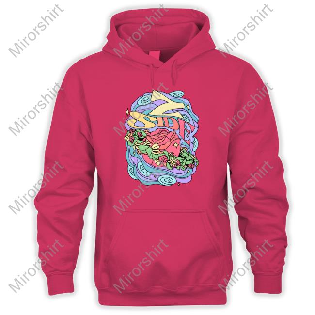 Z Side Rose Planet T-Shirt